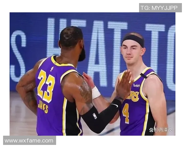 亚历克斯卡鲁索的篮球之路与职业生涯成就探索