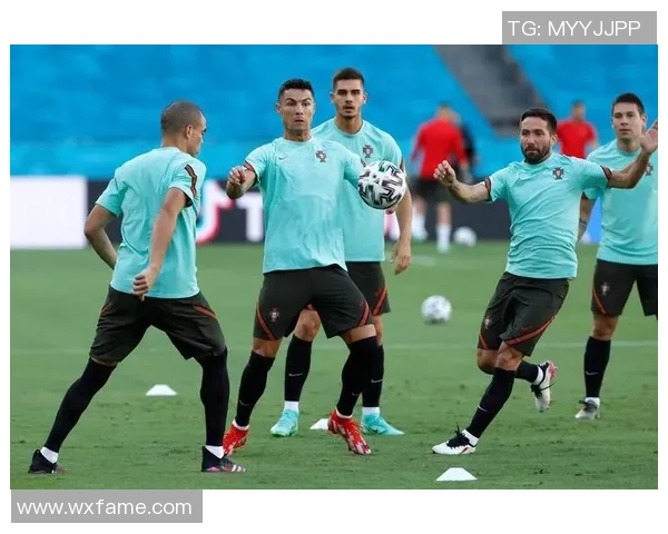 巴特与德布勒森尼的对决分析及比赛前瞻探讨