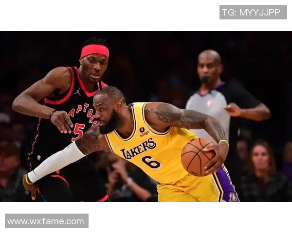 科比带领湖人对决猛龙的经典时刻回顾与分析