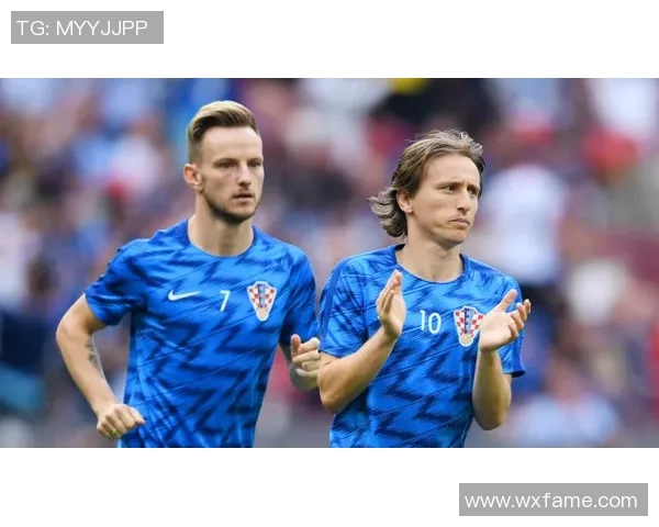 莫德里奇:足球场上的魔法师如何影响比赛与球队的未来发展 莫德里奇:足球场上的魔法师如何影响比赛与球队的未来发展